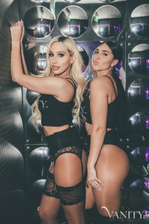 VanitySaturday0496